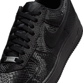 KOBE X NIKE AIR FORCE LOW "FOREVER BLACK"