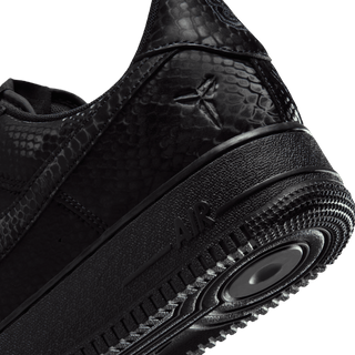 KOBE X NIKE AIR FORCE LOW "FOREVER BLACK"