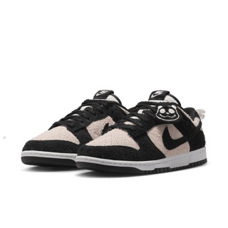 DUNK LOW RETRO SE "SUEDE PANDA"