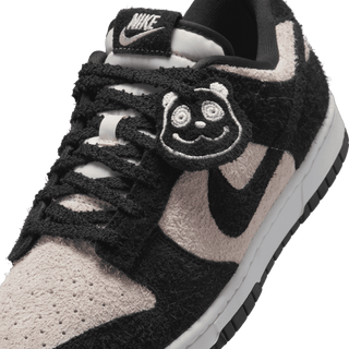 DUNK LOW RETRO SE "SUEDE PANDA"