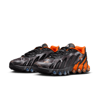 PALACE X NIKE AIR MAX DN8 SP "BLACK / SAFETY ORANGE"