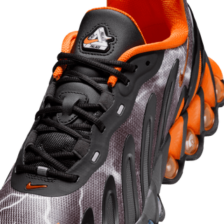 PALACE X NIKE AIR MAX DN8 SP "BLACK / SAFETY ORANGE"