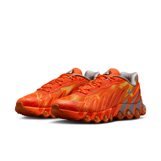 PALACE X NIKE AIR MAX DN8 SP "SAFETY ORANGE / PARTICLE GREY"