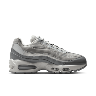 WMNS AIR MAX 95 SE "GREY FOG"
