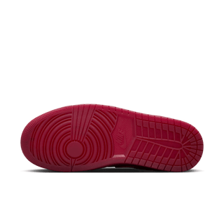 WMNS AIR JORDAN 1 LOW SE "VALENTINE'S DAY"