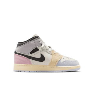 AIR JORDAN 1 MID SE (GS) "SAIL / ICED JADE"