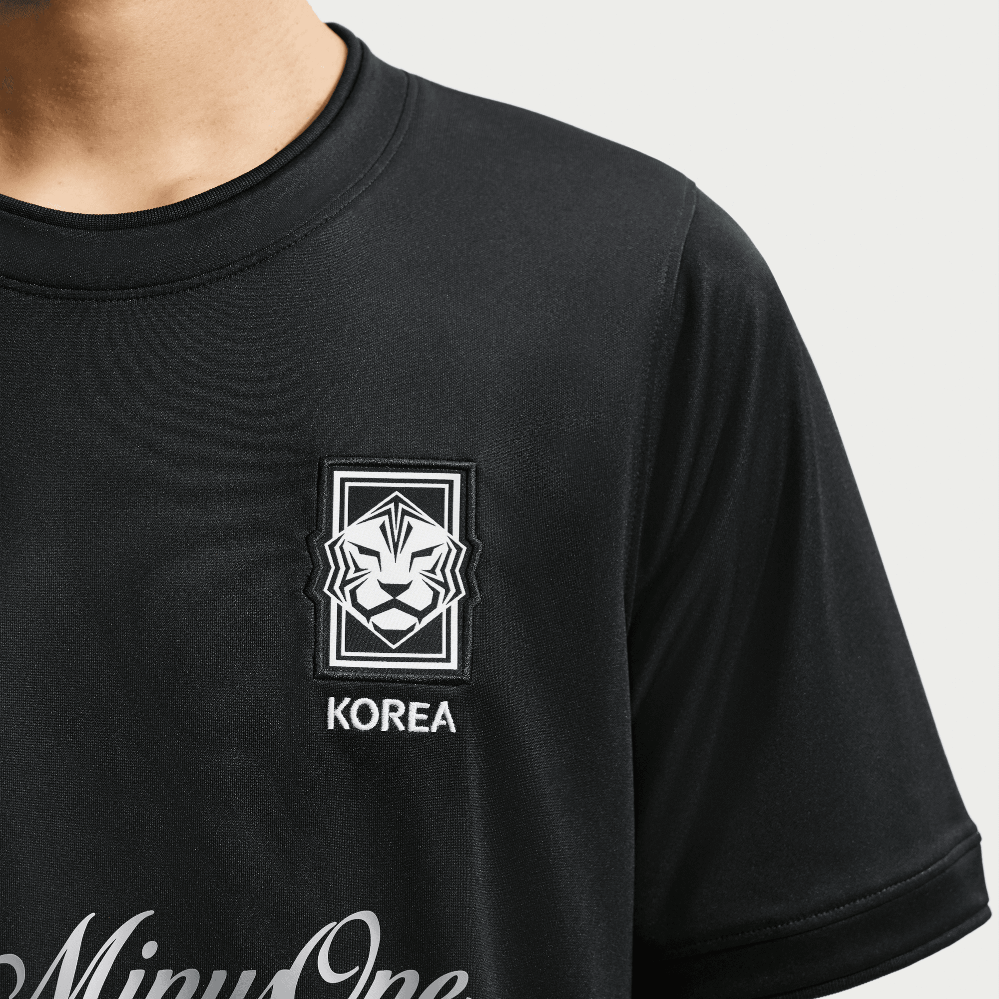 KOREA X PEACEMINUSONE X NIKE KOREA X PEACEMINUSONE X NIKE