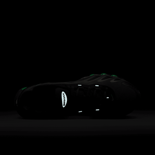 AIR MAX DN8 - BLACK / GREEN STRIKE