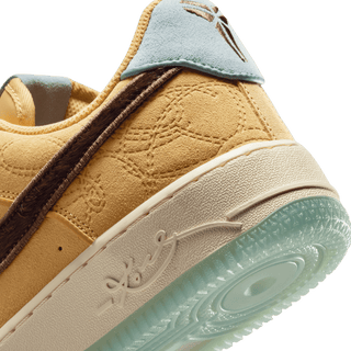 NIKE X KOBE AIR FORCE 1 LOW PROTRO "SIEMPRE HERMANOS"
