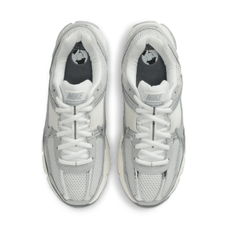 ZOOM VOMERO 5 - SUMMIT WHITE / METALLIC SILVER