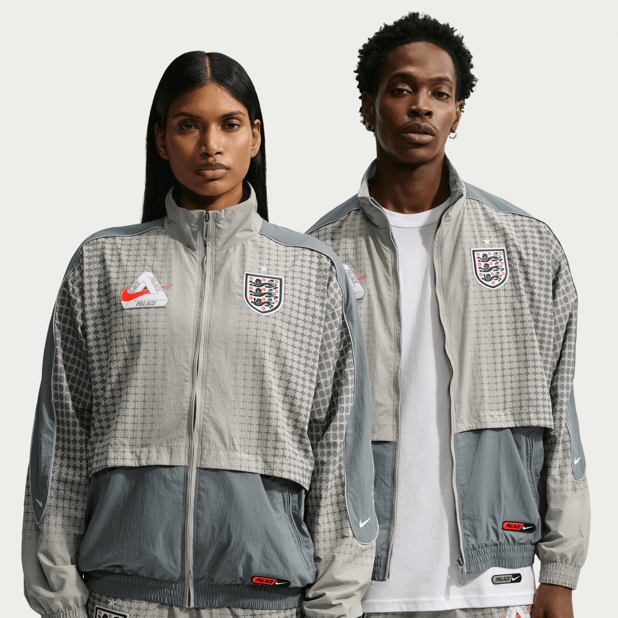 ENGLAND X PALACE X NIKE ENGLAND X PALACE X NIKE