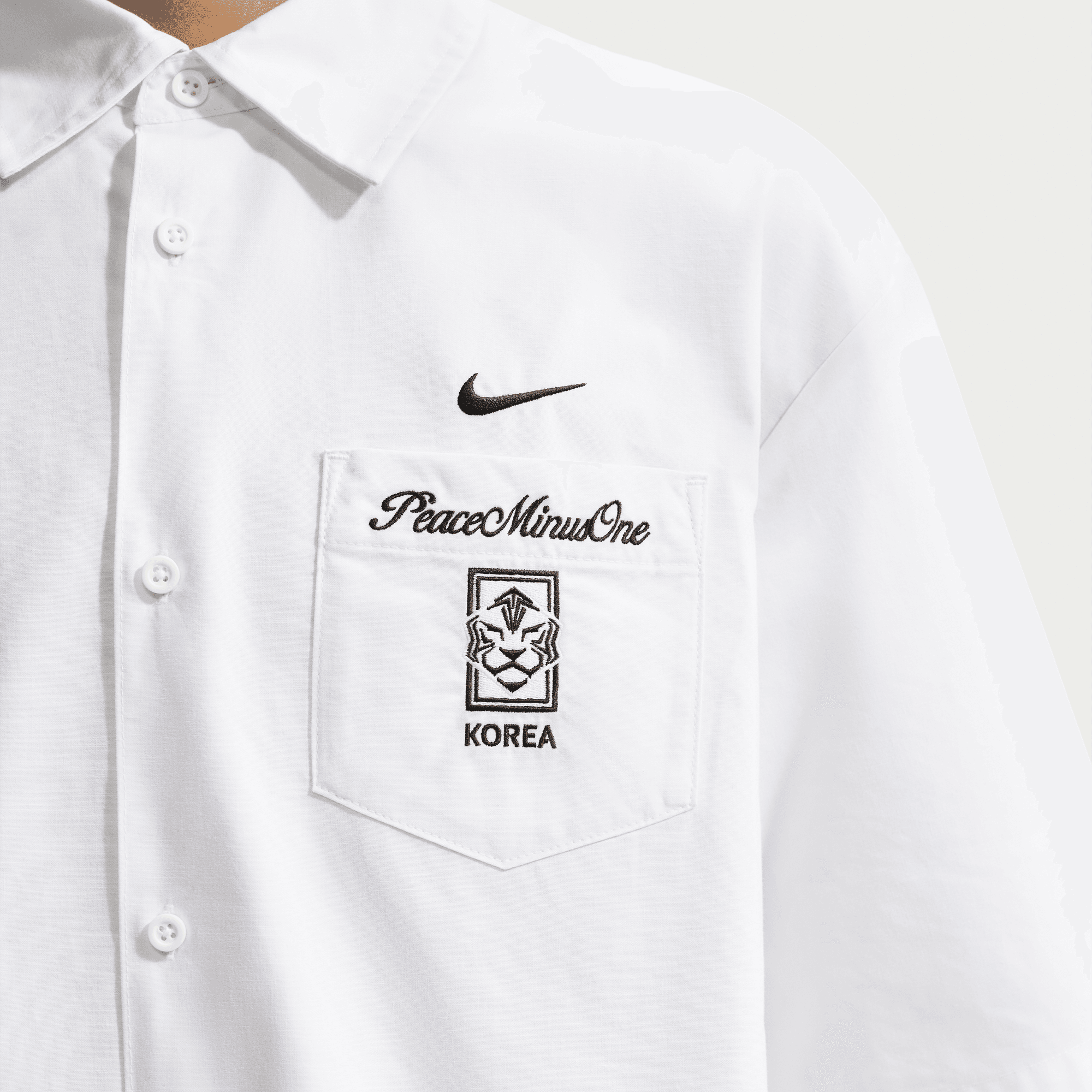 KOREA X PEACEMINUSONE X NIKE KOREA X PEACEMINUSONE X NIKE