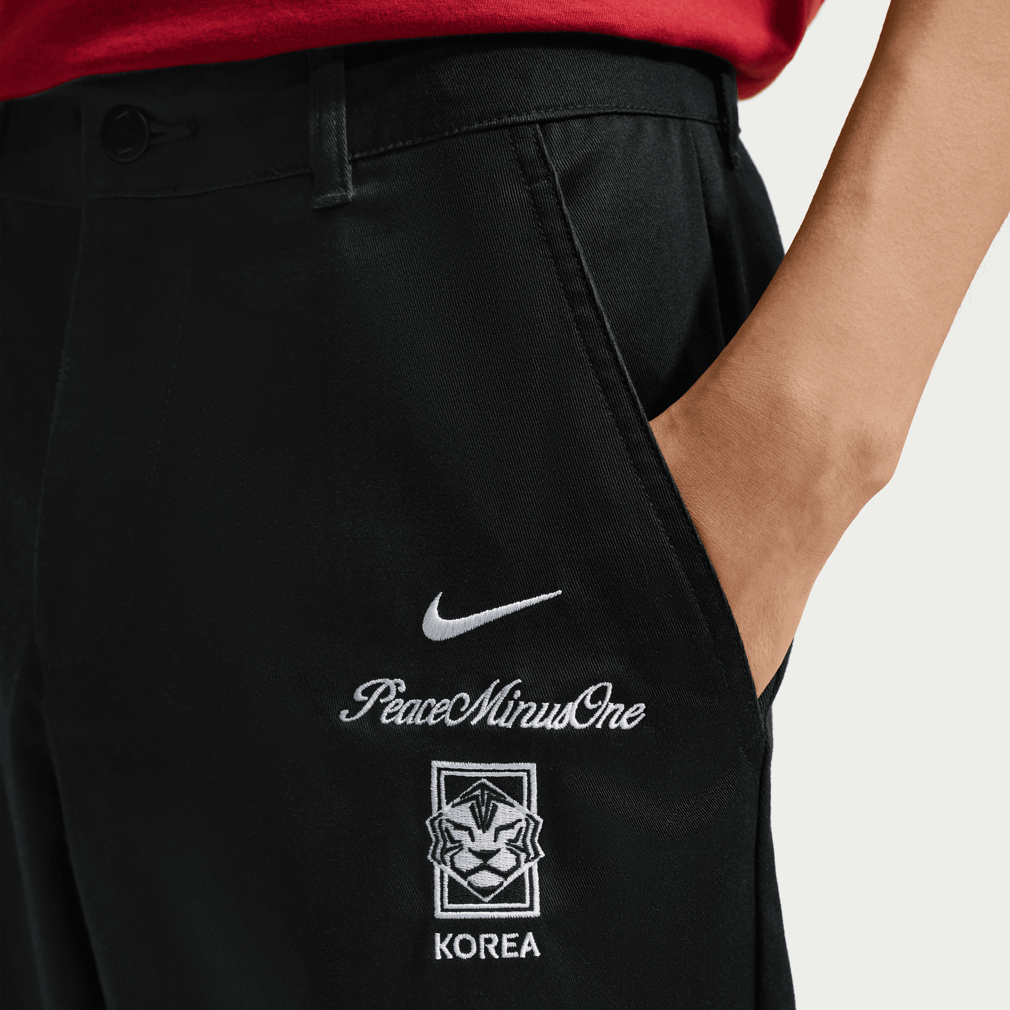 KOREA X PEACEMINUSONE X NIKE KOREA X PEACEMINUSONE X NIKE