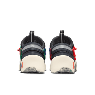 WMNS TRUNNER LX "RARE AIR"