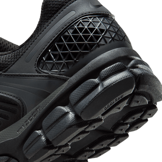 ZOOM VOMERO 5 SE "BLACK REFLECTIVE"