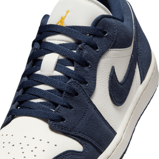 AIR JORDAN LOW SE - OBSIDIAN / UNIVERSITY GOLD