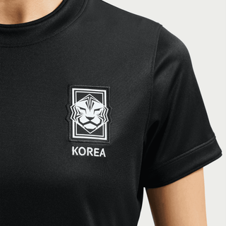 KOREA X PEACEMINUSONE X NIKE "X2" WMNS PREMATCH JERSEY - BLACK / WHITE