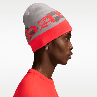 ENGLAND X PALACE X NIKE "X2" UNCUFFED BEANIE - PEWTER GREY / BRIGHT CRIMSON