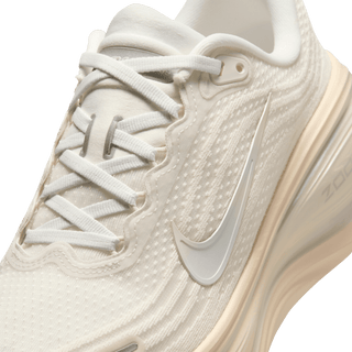 WMNS VOMERO PLUS - SUMMIT WHITE / PHANTOM