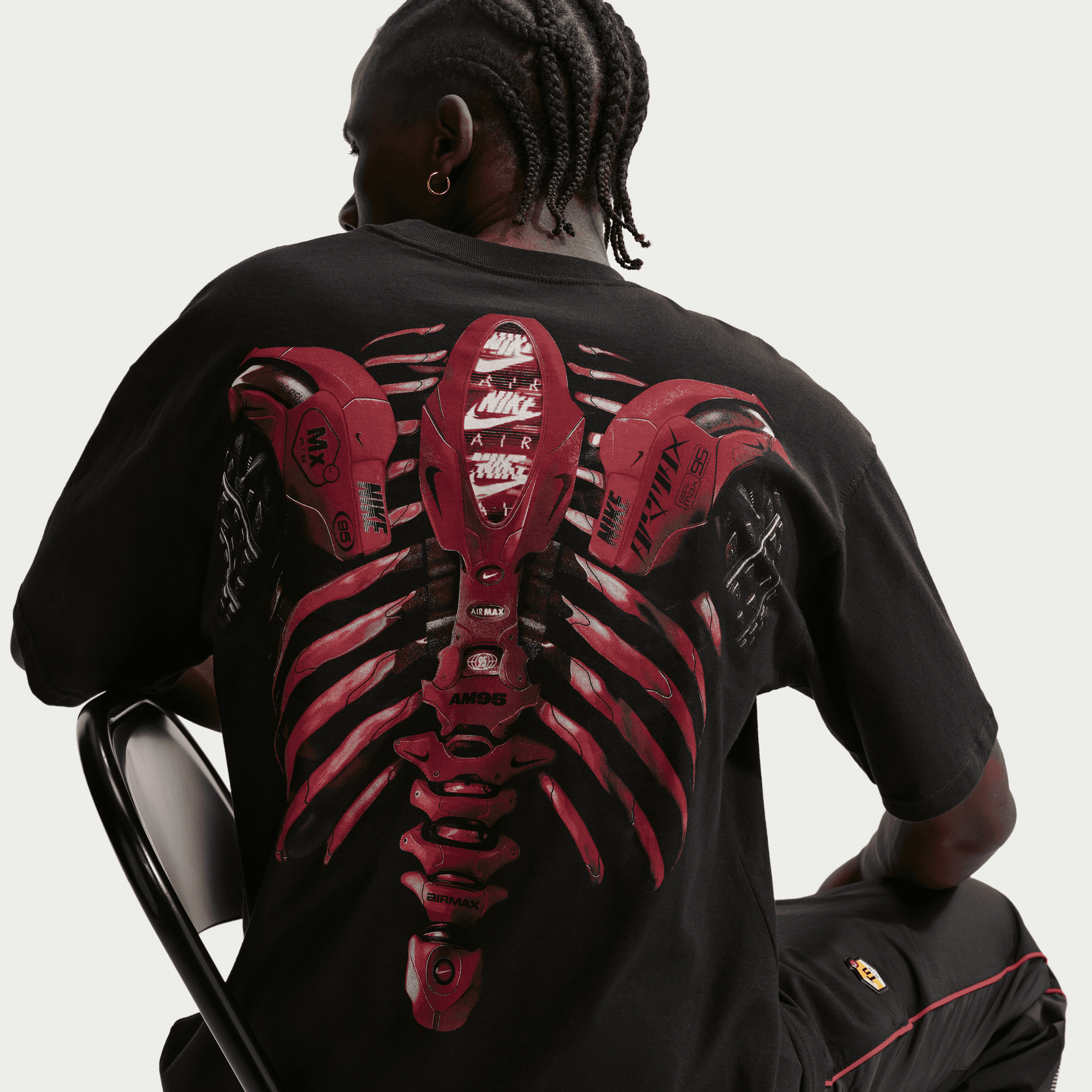 MAX90 X-RAY TEE - BLACK / TEAM CRIMSON – lapstoneandhammer.com MAX90 X-RAY TEE - BLACK / TEAM CRIMSON – lapstoneandhammer.com