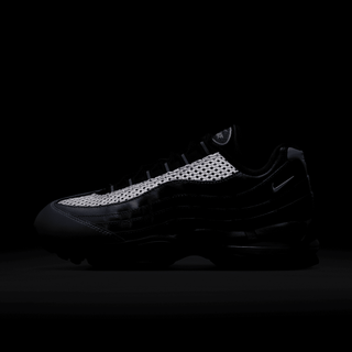 PALACE X NIKE AIR MAX 95 BIG BUBBLE "METALLIC SILVER"