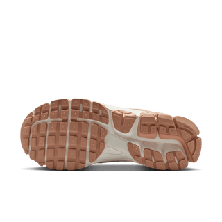WMNS ZOOM VOMERO 5 "ROSE GOLD"