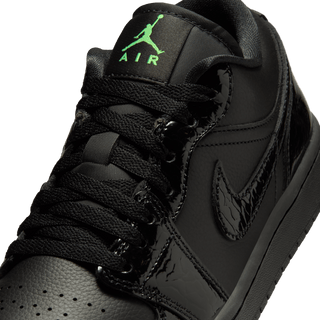 WMNS AIR JORDAN 1 LOW SE - BLACK / SCREAM GREEN