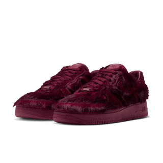 AIR FORCE 1 QS "PONY HAIR TEAM RED"