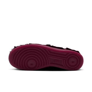 AIR FORCE 1 QS "PONY HAIR TEAM RED"