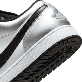 AIR JORDAN 1 LOW SE TIEMPO "METALLIC SILVER"