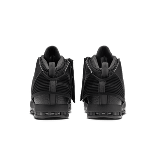 AIR JORDAN 16 "BLACK PACK"