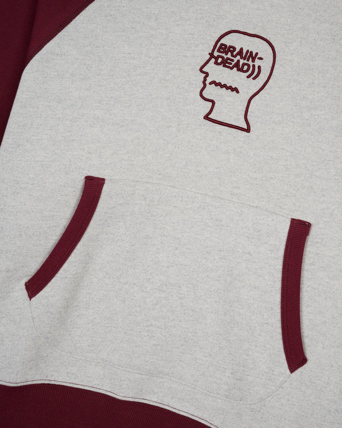 FLEECE LOGO HEAD RAGLAN HOODIE - OATMEAL MAROON FLEECE LOGO HEAD RAGLAN HOODIE - OATMEAL MAROON