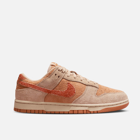 WMNS DUNK LOW "SHIMMER / AMBER BROWN"