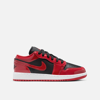 AIR JORDAN 1 LOW SE (GS) - BLACK / WHITE / VARSITY RED