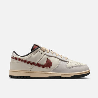 DUNK LOW - DARK PONY / PEARL WHITE