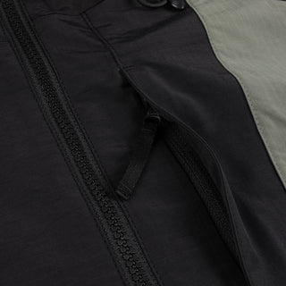 TECH WINDBREAKER - BLACK