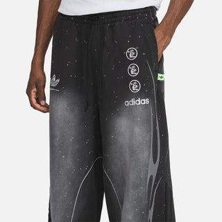 HELLSTAR X ADIDAS SWEATPANTS - BLACK