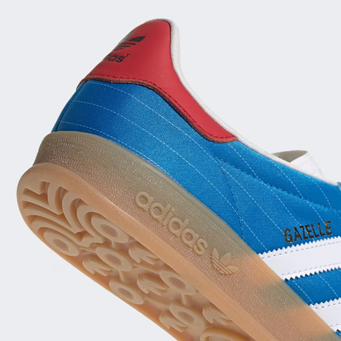 GAZELLE INDOOR - BRIGHT BLUE / CLOUD WHITE lapstoneandhammer.com GAZELLE INDOOR - BRIGHT BLUE / CLOUD WHITE lapstoneandhammer.com