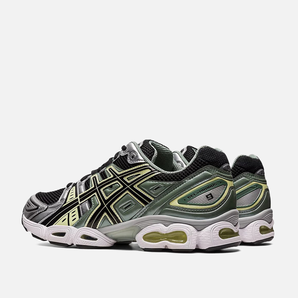 GEL-NIMBUS 9 - BLACK / PURE SILVER