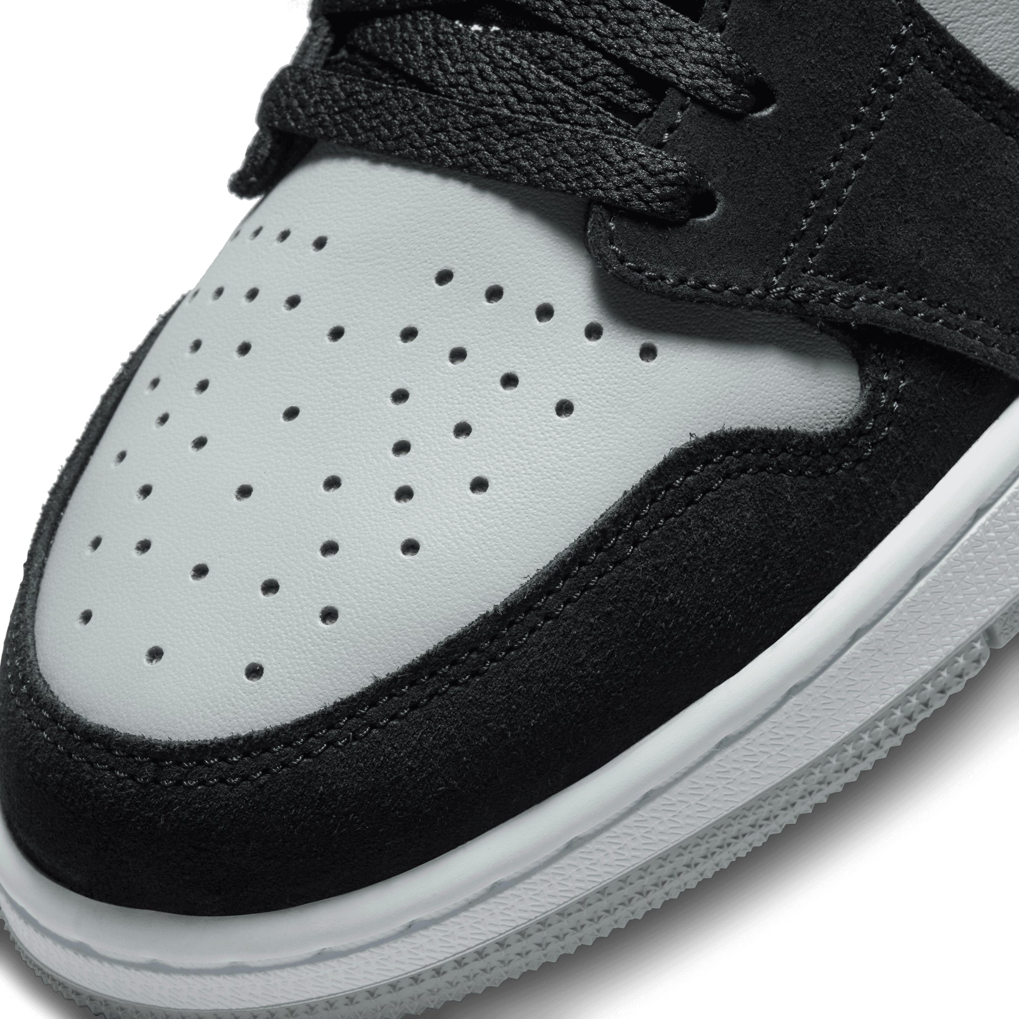 AIR JORDAN 1 ZOOM AIR CMFT - BLACK / LIGHT SMOKE GREY