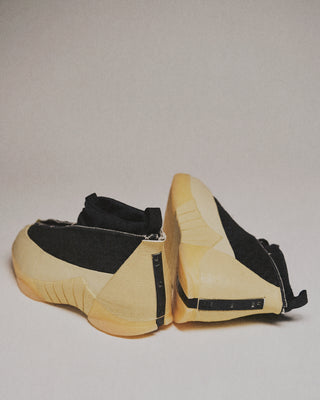 AIR JORDAN 15 23RE "BLACK MUSLIN"