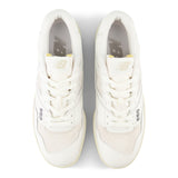 550 "WHITE / TIMBERWOLF"