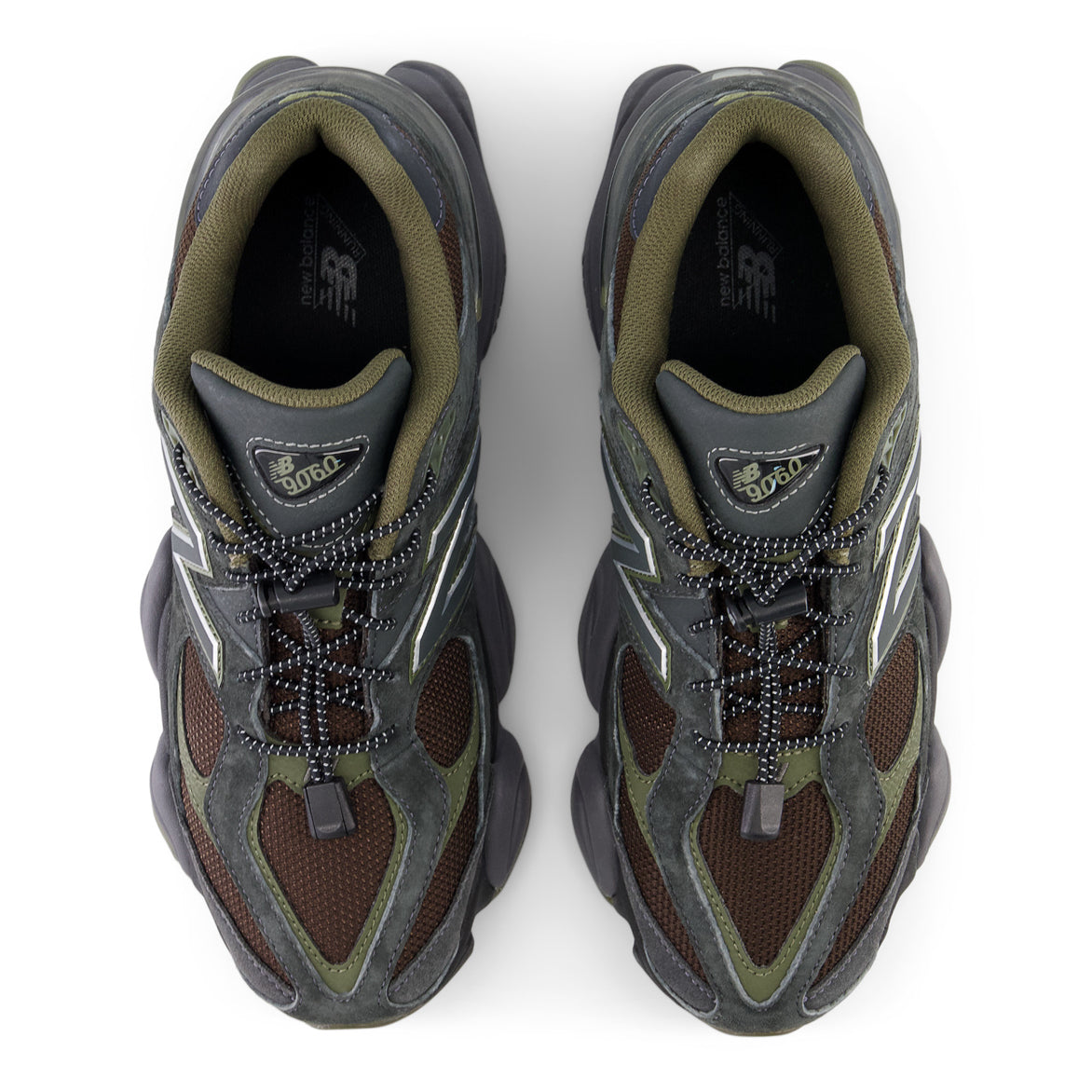 9060 - BLACKTOP / DARK MOSS