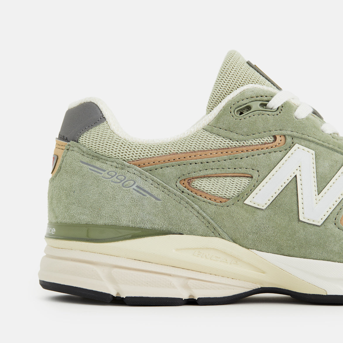 MADE IN THE USA 990V4 "OLIVE INCENSE"