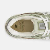 MADE IN THE USA 990V4 "OLIVE INCENSE"