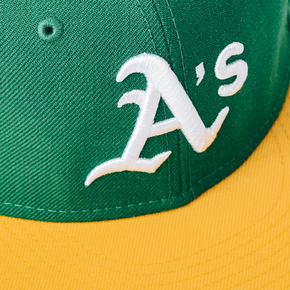 WORLD SERIES COLLECTION 5950 FITTED HAT "OAKLAND A'S '73"