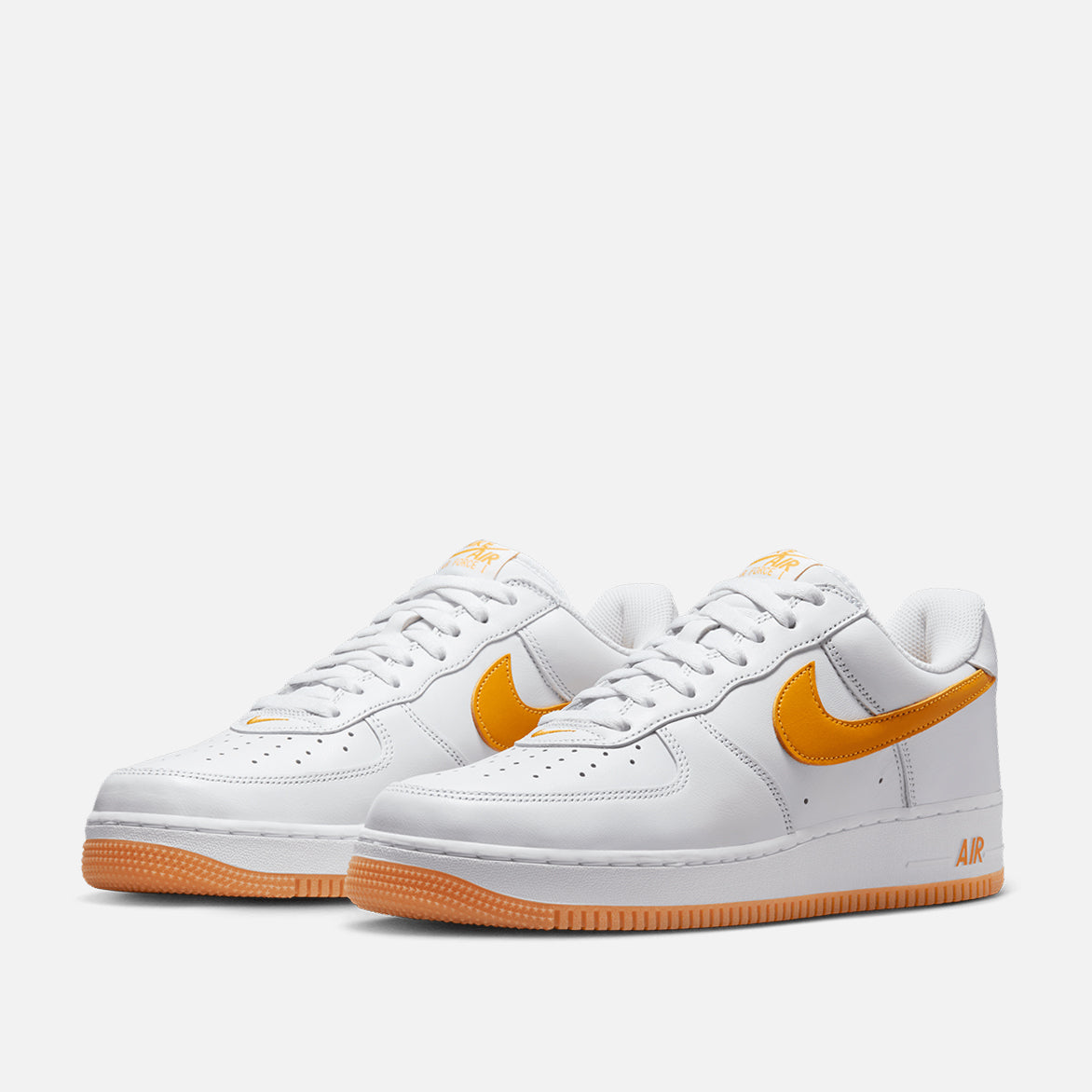 AIR FORCE 1 LOW RETRO QS COTM "UNIVERSITY GOLD"