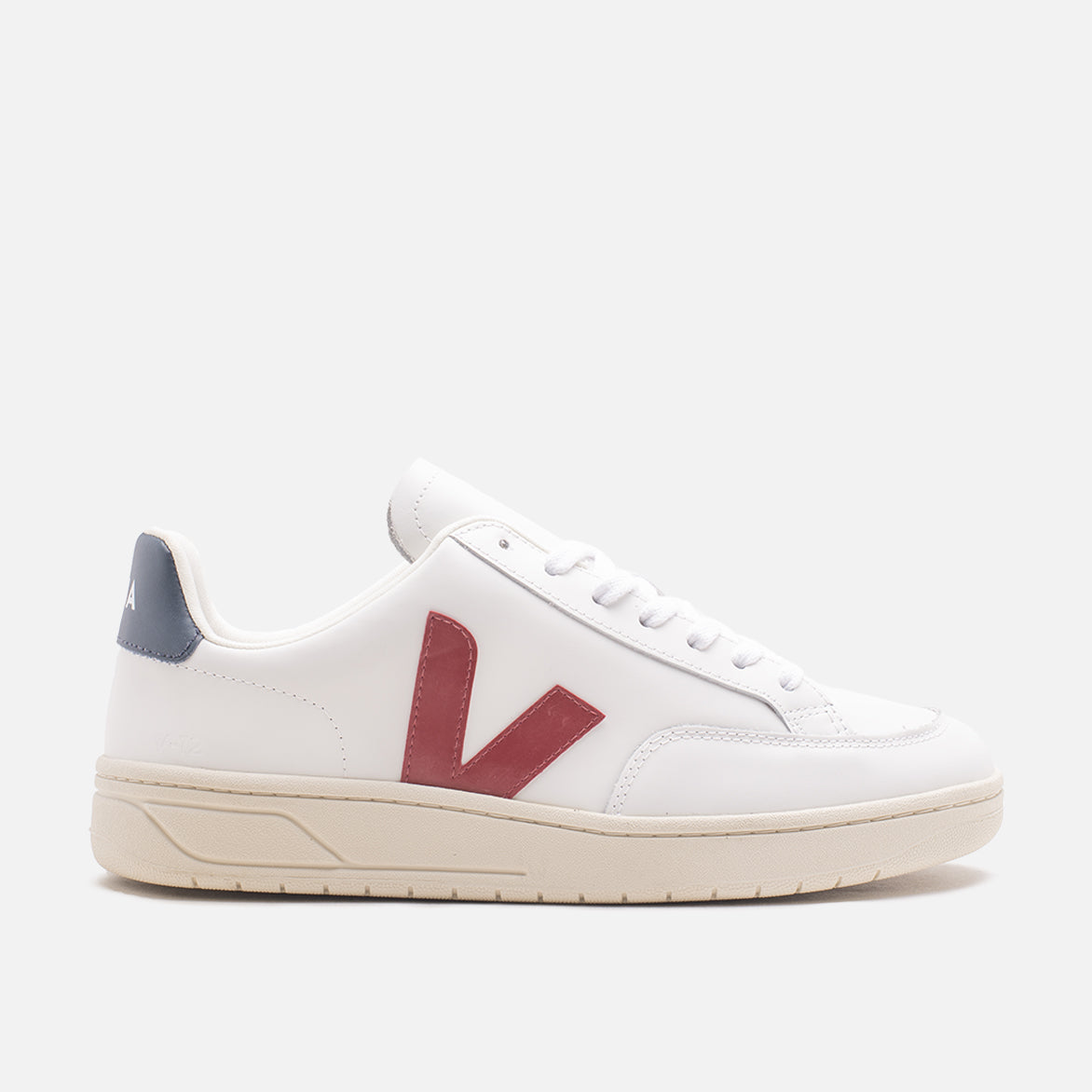 V-12 - WHITE / MARSALA / NAUTICA