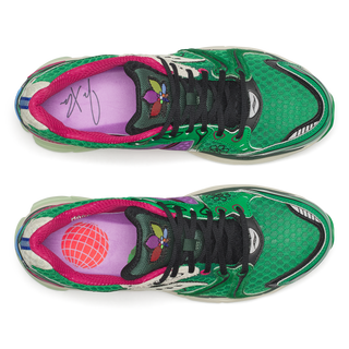 JAE TIPS X SAUCONY PROGRID TRIUMPH 4 "FLOWERS GROW UPTOWN" - SUGAR MAPLE