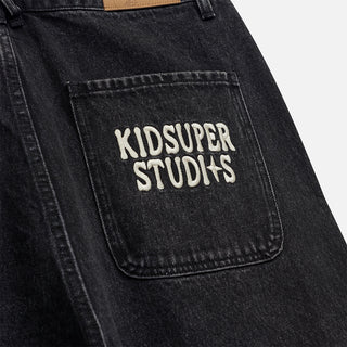 PATCHES DENIM SHORT - BLACK